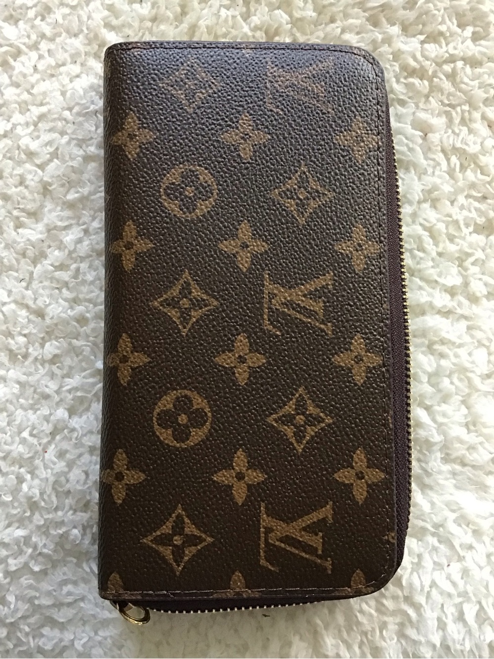 Louis Vuitton Brown Monogram Zip Wallet with Tan Motif